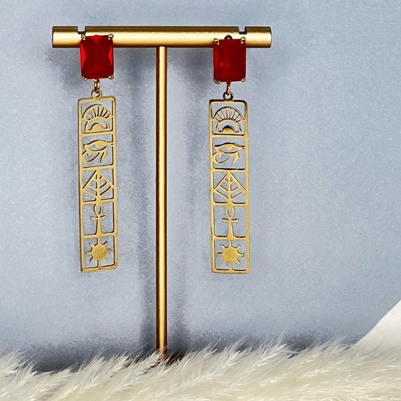 Elegant Ancient Egyptian Earrings -  Hieroglyphic Drop Earrings - Picture 6 of 6